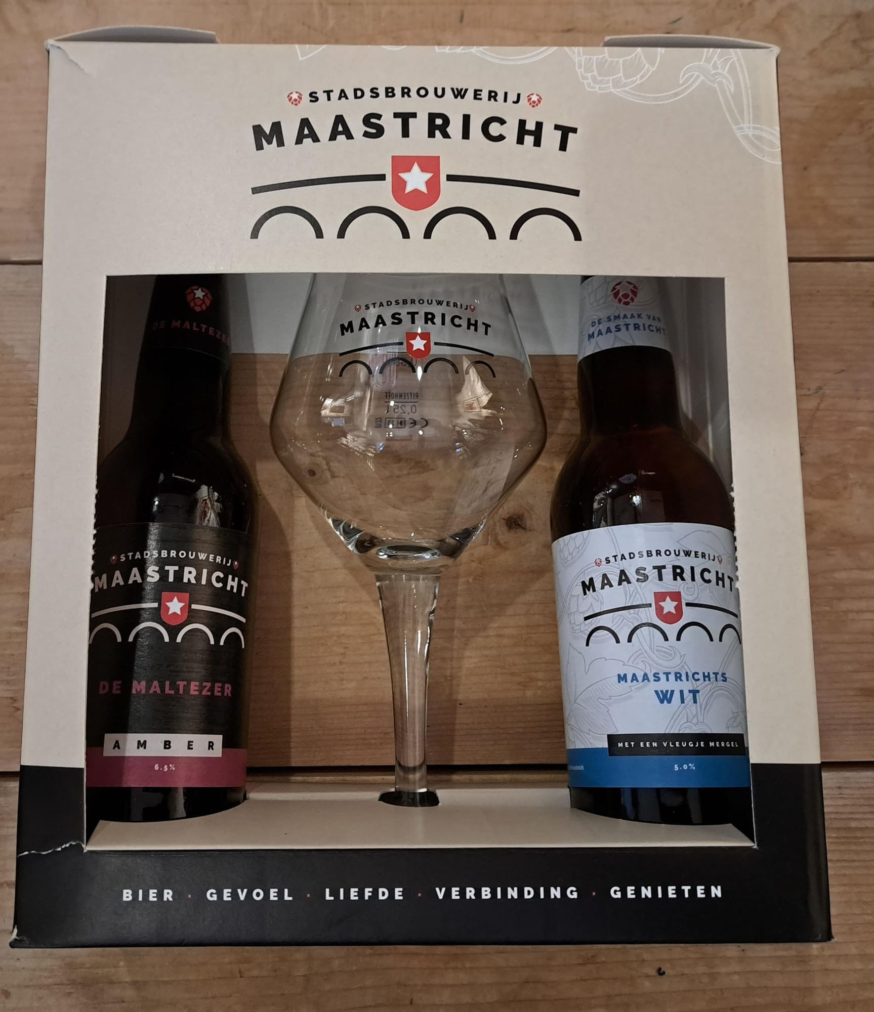 Maastricht GV +gl Doos 4x2x33 cl 5,75%